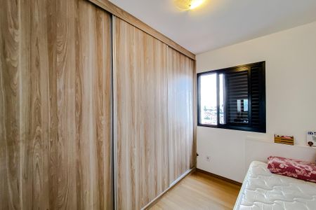 Apartamento à venda com 98m², 3 quartos e 2 vagas Apartamento à venda com 98m², 3 quartos e 2 vagasQuarto 2