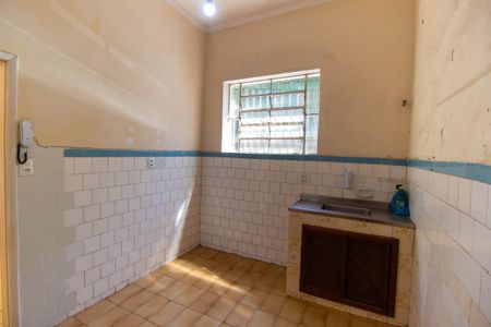 Casa à venda com 275m², 6 quartos e 2 vagas