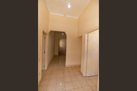 Casa à venda com 275m², 6 quartos e 2 vagas