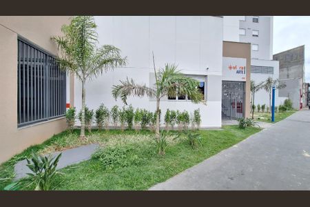 Apartamento para alugar com 41m², 2 quartos e 1 vaga Apartamento para alugar com 41m², 2 quartos e 1 vagaFachada