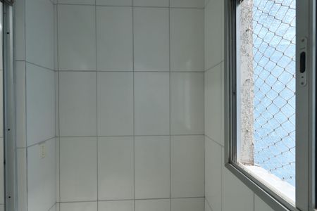 Apartamento para alugar com 60m², 3 quartos e 1 vagaÁrea de Serviço