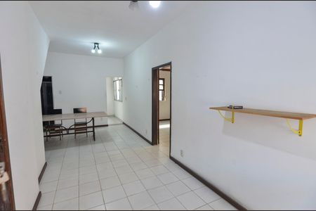 Casa à venda com 128m², 3 quartos e 1 vagaSala 1