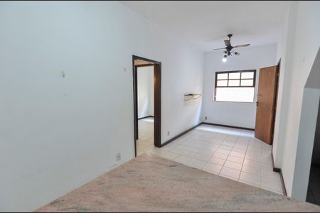 Casa à venda com 128m², 3 quartos e 1 vagaSala 1