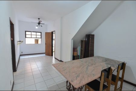 Sala 1 de casa à venda com 3 quartos, 128m² em Benfica, Rio de Janeiro