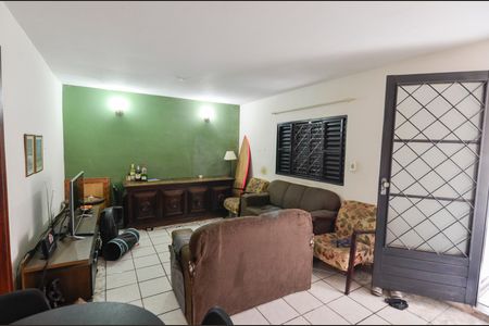 Sala 2 de casa à venda com 3 quartos, 128m² em Benfica, Rio de Janeiro