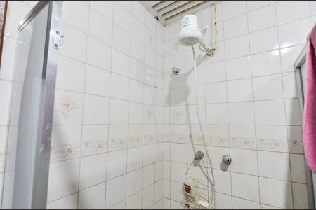 Casa à venda com 128m², 3 quartos e 1 vagaBanheiro 2