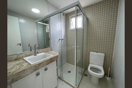 Apartamento à venda com 71m², 3 quartos e 2 vagasBanheiro da Suíte