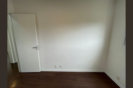 Apartamento à venda com 71m², 3 quartos e 2 vagasQuarto 3