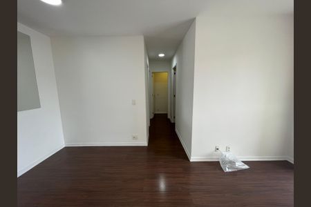 Sala de apartamento à venda com 3 quartos, 71m² em Vila Polopoli, São Paulo