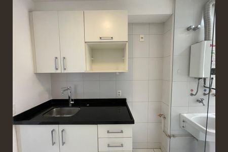 Apartamento à venda com 71m², 3 quartos e 2 vagasCozinha e Área de Serviço