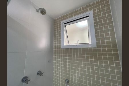 Apartamento à venda com 71m², 3 quartos e 2 vagasBanheiro Social