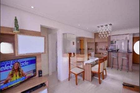 Foto 01 de apartamento à venda com 2 quartos, 67m² em Vila Gumercindo, São Paulo