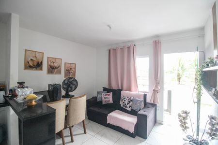 Sala de apartamento para alugar com 2 quartos, 55m² em Cabucu, Nova Iguaçu