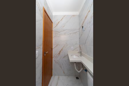 Apartamento à venda com 42m², 2 quartos e sem vaga Apartamento à venda com 42m², 2 quartos e sem vagaBanheiro