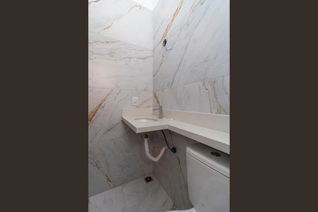 Apartamento à venda com 42m², 2 quartos e sem vaga Apartamento à venda com 42m², 2 quartos e sem vagaBanheiro