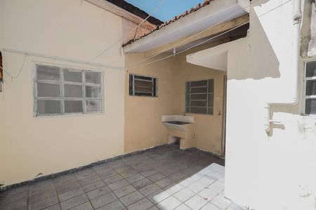 Casa para alugar com 40m², 1 quarto e sem vaga Casa para alugar com 40m², 1 quarto e sem vagaÁrea de Serviço / Quintal