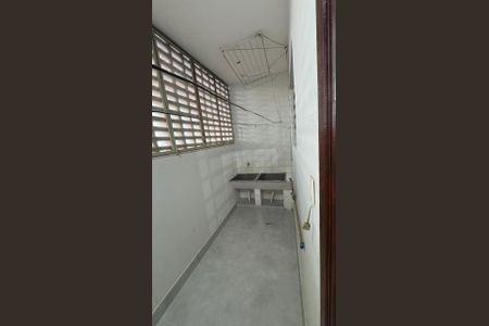 Apartamento para alugar com 67m², 3 quartos e 1 vagaÁrea de serviço