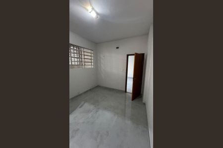 Quarto de apartamento para alugar com 3 quartos, 67m² em Centro, Uberlândia