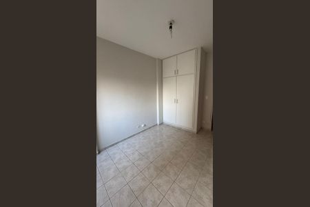 Apartamento para alugar com 67m², 3 quartos e 1 vagaQuarto
