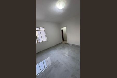Sala de apartamento para alugar com 3 quartos, 67m² em Centro, Uberlândia