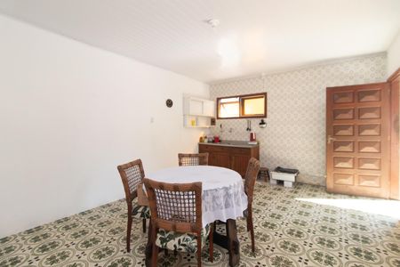 Casa para alugar com 60m², 2 quartos e 1 vaga Casa para alugar com 60m², 2 quartos e 1 vagaSala/Cozinha