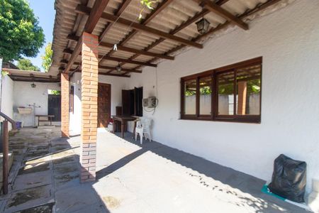 Casa para alugar com 60m², 2 quartos e 1 vaga Casa para alugar com 60m², 2 quartos e 1 vagaQuintal