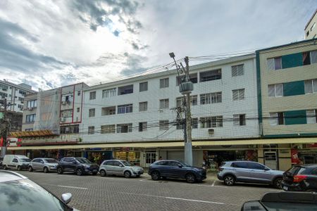 Studio para alugar com 40m², 0 quarto e 1 vaga Studio para alugar com 40m², 0 quarto e 1 vagaFachada