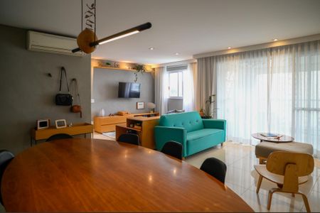 Sala de apartamento para alugar com 3 quartos, 136m² em Aclimação, São Paulo