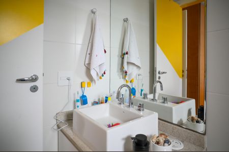 Apartamento para alugar com 136m², 3 quartos e 2 vagasBanheiro Quarto 1 - Suite