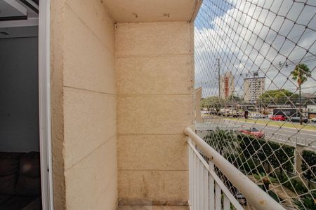 Sala - Varanda de apartamento para alugar com 3 quartos, 70m² em São Sebastião, Porto Alegre