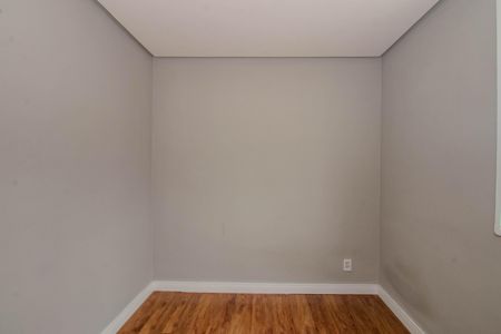 Quarto 1 de apartamento para alugar com 3 quartos, 70m² em São Sebastião, Porto Alegre