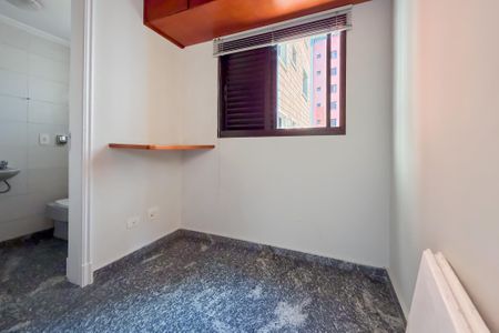 Apartamento para alugar com 180m², 3 quartos e 3 vagasQuarto de Serviço