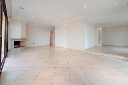 Apartamento para alugar com 180m², 3 quartos e 3 vagasSala