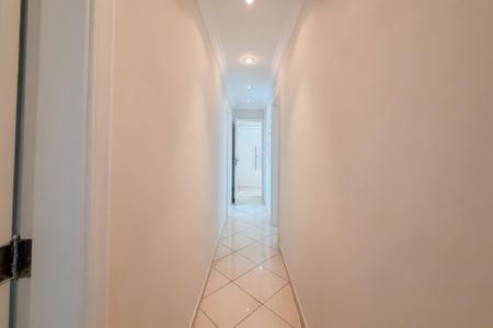 Apartamento para alugar com 180m², 3 quartos e 3 vagasCorredor
