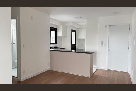 Apartamento para alugar com 64m², 2 quartos e 1 vagaFoto 03