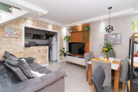 Sala de casa de condomínio à venda com 3 quartos, 96m² em Vila Pierina, São Paulo