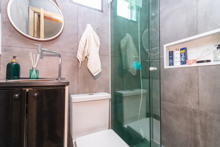 Casa de condomínio à venda com 96m², 3 quartos e 2 vagasBanheiro