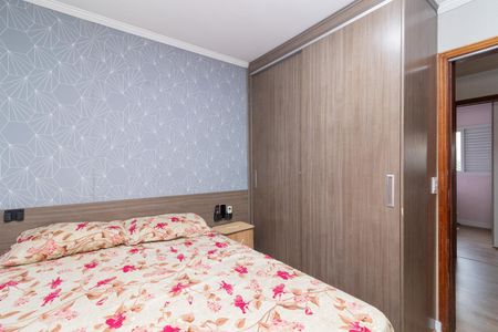 Casa de condomínio à venda com 96m², 3 quartos e 2 vagasSuíte