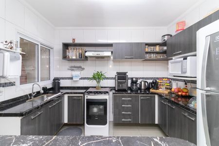 Casa de condomínio à venda com 96m², 3 quartos e 2 vagasCozinha