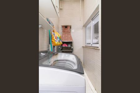 Casa de condomínio à venda com 96m², 3 quartos e 2 vagasÁrea de Serviço