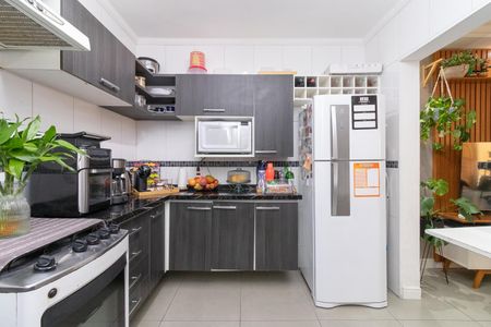 Casa de condomínio à venda com 96m², 3 quartos e 2 vagasCozinha