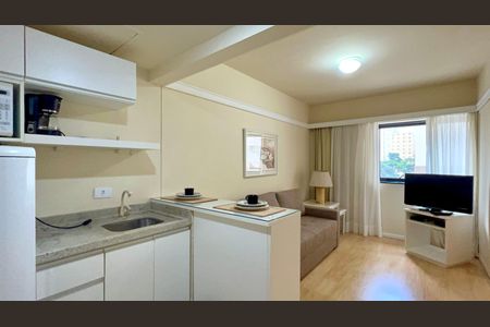 Cozinha / Sala de apartamento para alugar com 1 quarto, 29m² em Jardim Paulista, São Paulo
