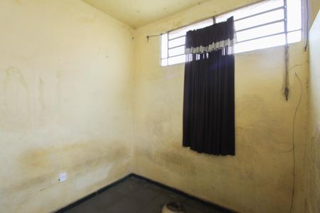 Quarto 2 de kitnet/studio para alugar com 2 quartos, 42m² em Fernão Dias, Belo Horizonte