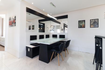 Sala de apartamento para alugar com 2 quartos, 50m² em Vila Moinho Velho, São Paulo