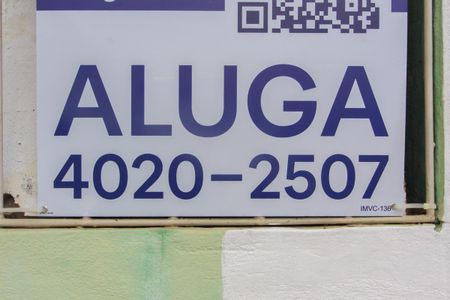 Studio para alugar com 42m², 1 quarto e sem vaga Studio para alugar com 42m², 1 quarto e sem vagaPlaquinha Instalada