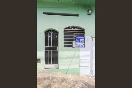 Studio para alugar com 42m², 1 quarto e sem vaga Studio para alugar com 42m², 1 quarto e sem vagaPlaquinha Instalada