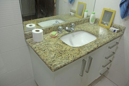 Apartamento para alugar com 232m², 4 quartos e 3 vagasBanheiro da Suíte 1