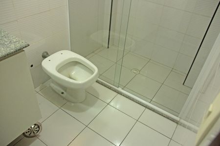 Apartamento para alugar com 232m², 4 quartos e 3 vagas Apartamento para alugar com 232m², 4 quartos e 3 vagasBanheiro da Suíte 3