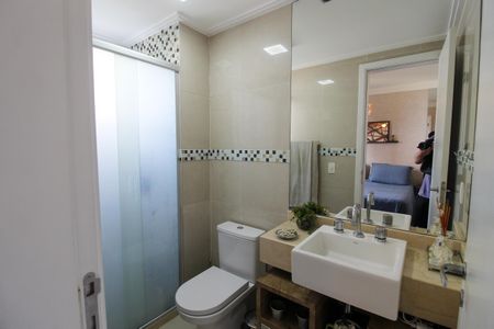 Apartamento à venda com 128m², 3 quartos e 2 vagas Apartamento à venda com 128m², 3 quartos e 2 vagasBanheiro do Quarto 2