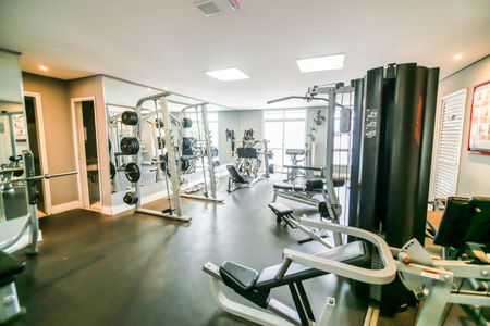 Apartamento à venda com 128m², 3 quartos e 2 vagas Apartamento à venda com 128m², 3 quartos e 2 vagasÁrea comum - Academia
